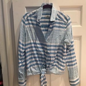 Vineyard vines poplin button down with tie detail